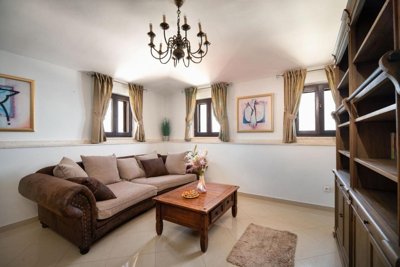 Luxury Apartments Perko Kaštela Eksteriør billede