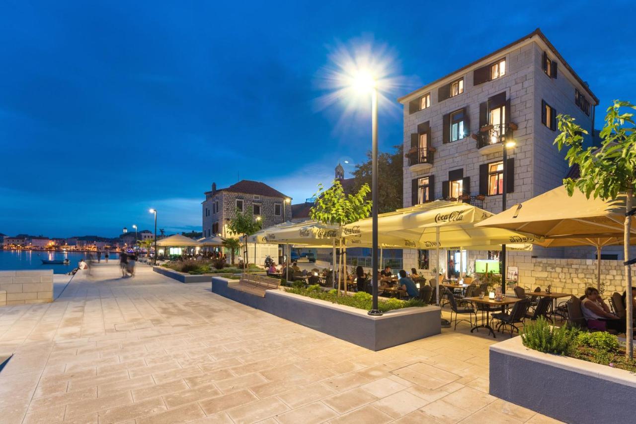 Luxury Apartments Perko Kaštela Eksteriør billede