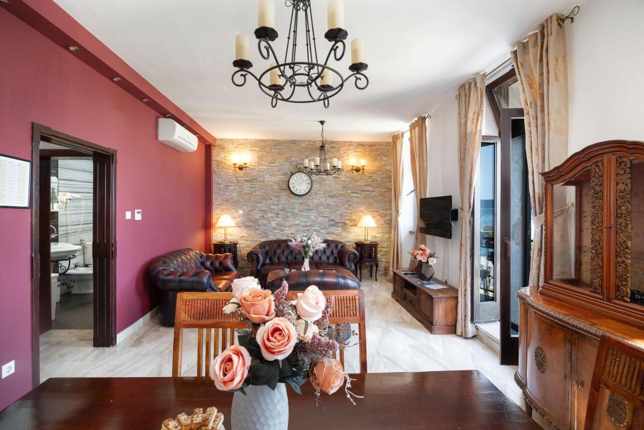 Luxury Apartments Perko Kaštela Eksteriør billede