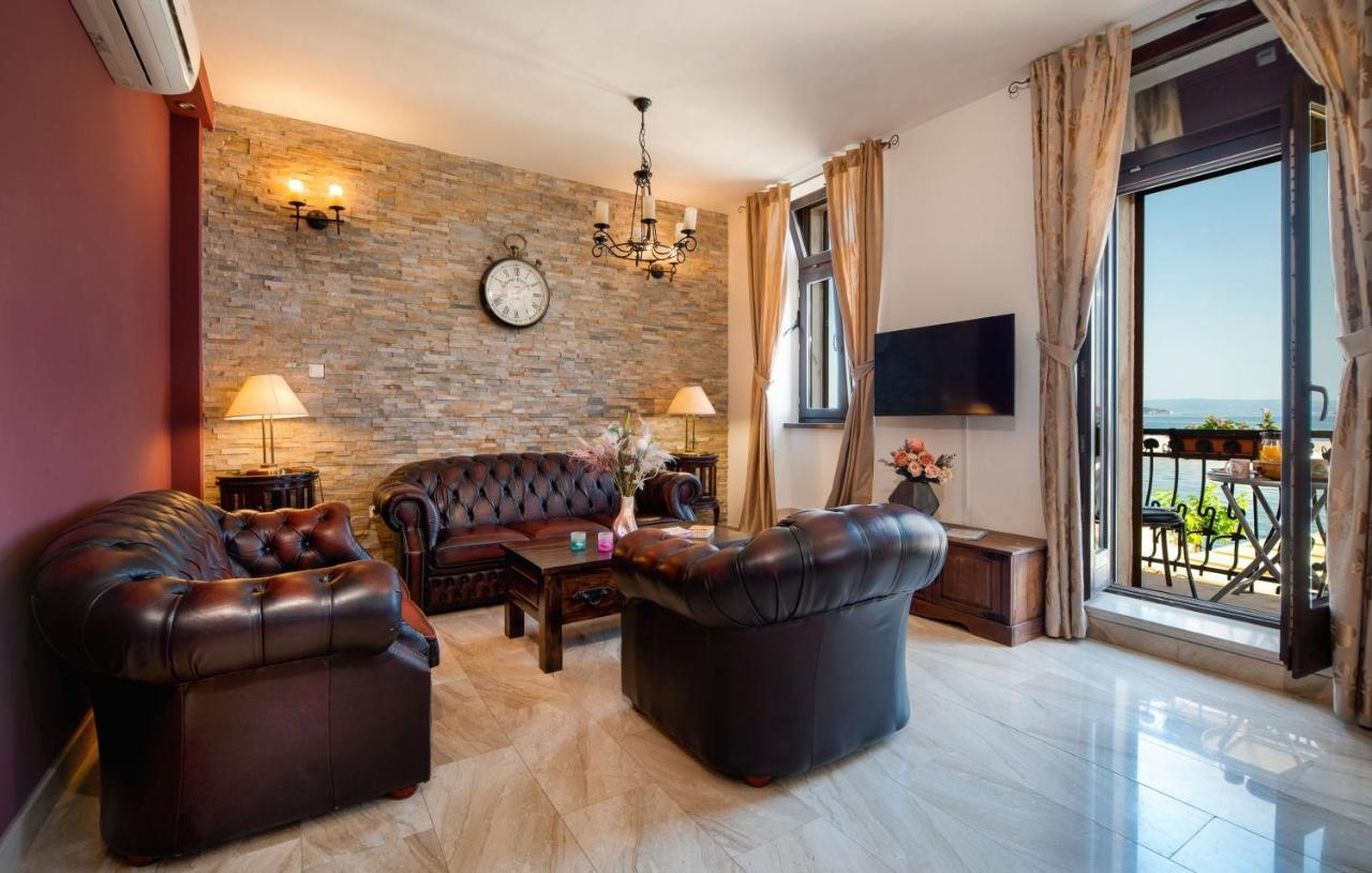 Luxury Apartments Perko Kaštela Eksteriør billede