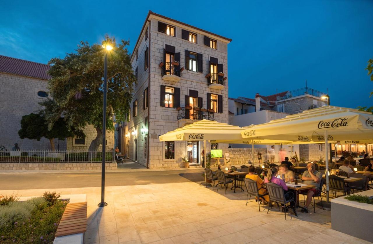 Luxury Apartments Perko Kaštela Eksteriør billede